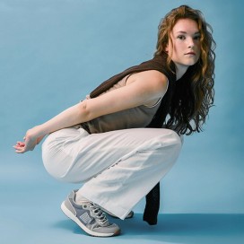 Mustang Free Apolo - Woman