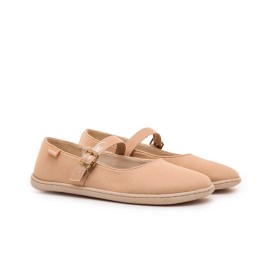 Mustang Free Yoi 60947 - Mulher | Sabrinas Barefoot e Respeitosas