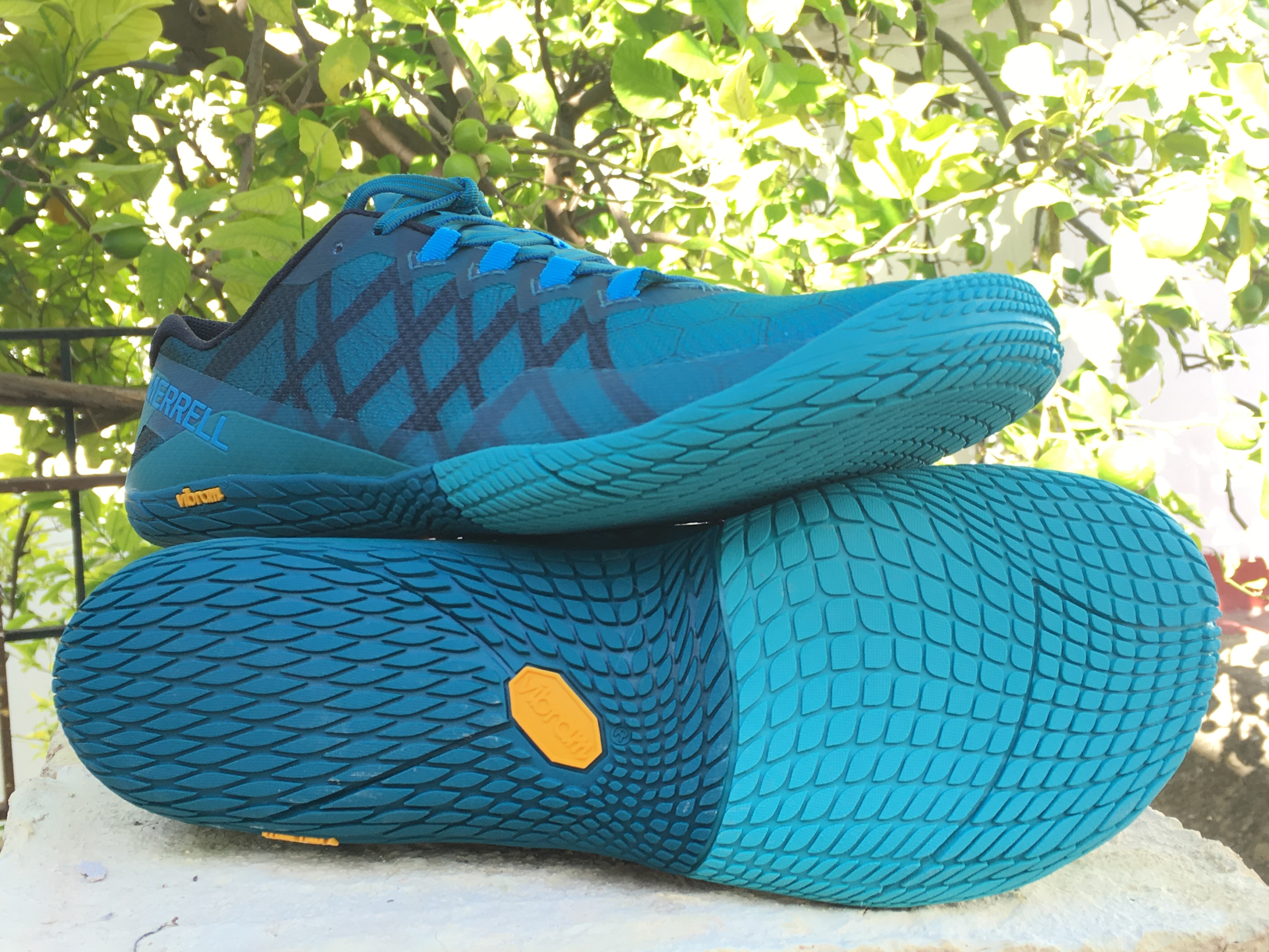 merrell vapor glove barefoot