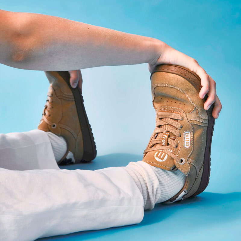 Mustang_Free_60950_Paris_Suede