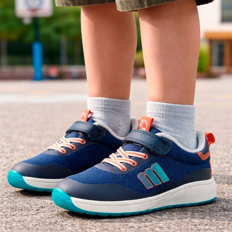 Mustang_Free_Barefoot_Titan_2_ZaMi