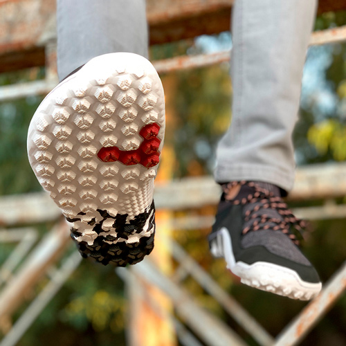 Vivobarefoot_Tracker_Decon_Low_FG_2_ZaMi